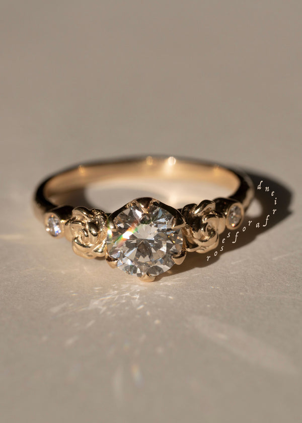 Diamond Flora Engagment Ring