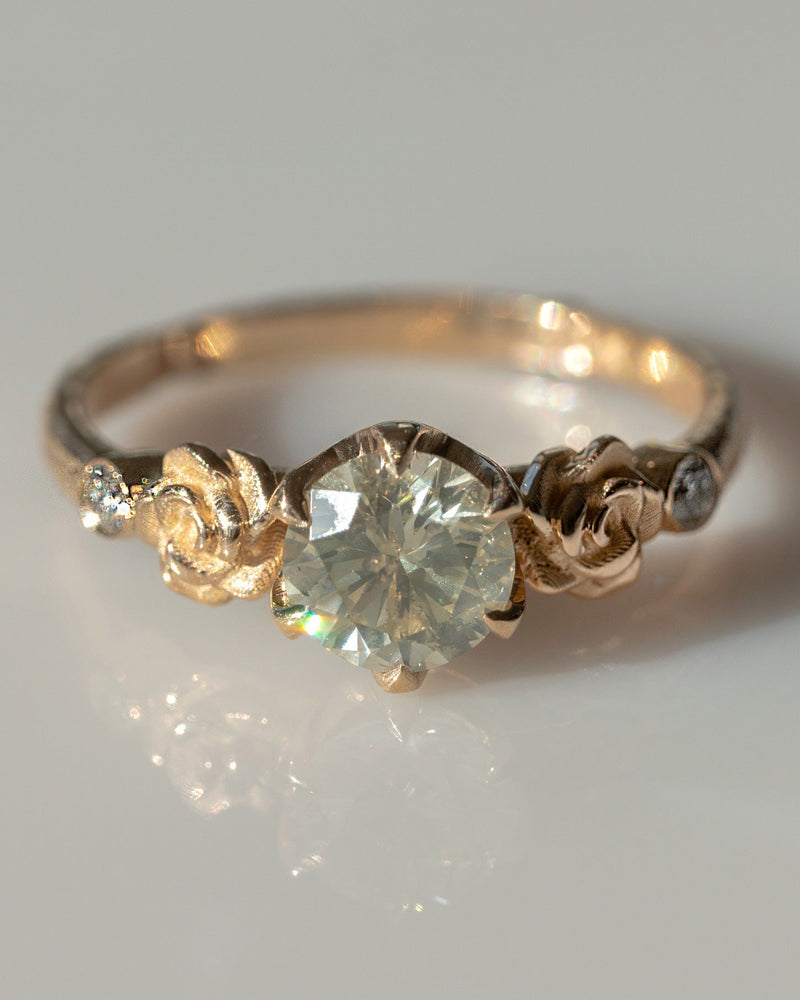Icy Diamond Flora
