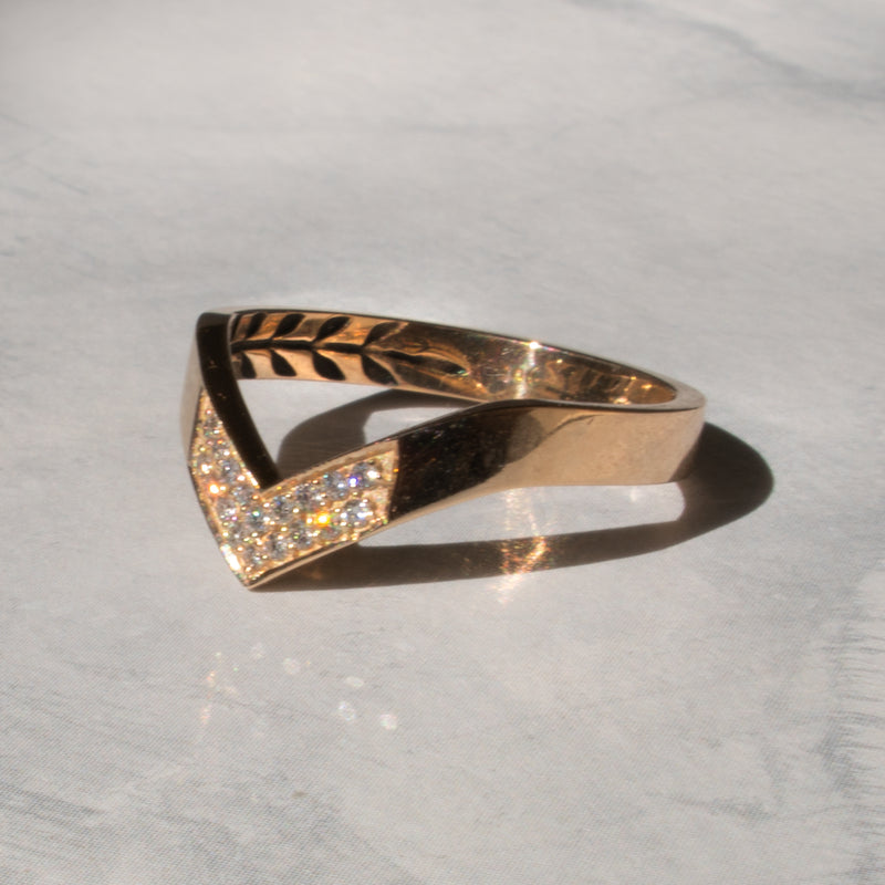 Andromeda Band Diamond Ring
